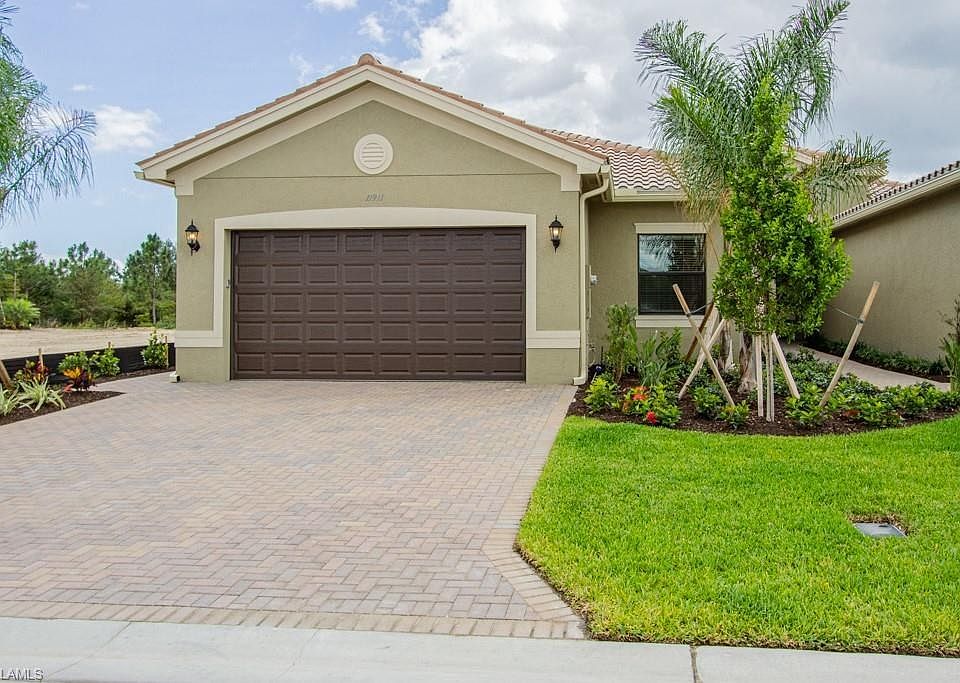 1st image of 11911 Lakewood Preserve Pl