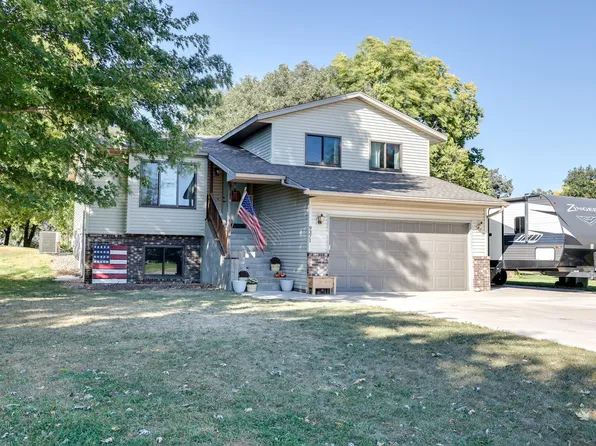 9371 Canvasback Ct, Monticello, MN 55362