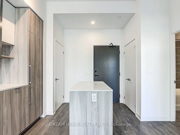 15 Holmes Ave #806 — Photo 17