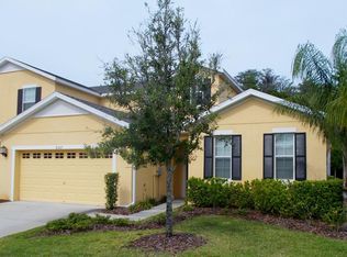 8107 Hampton View Ln, Tampa, FL 33647