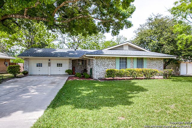 1st image of 211 Nocturne Dr