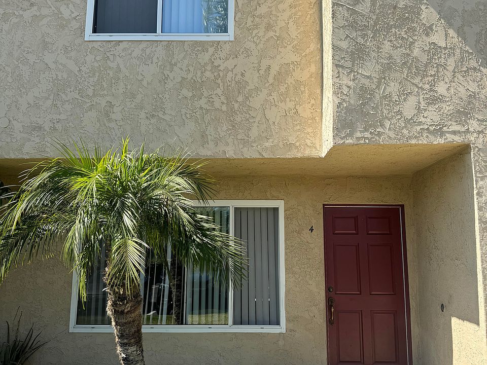 1st image of 305 S Mollison Ave Unit 4