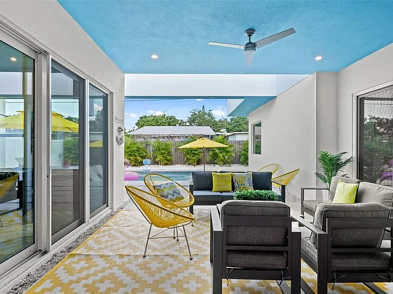 2375 Waldemere St — Photo 31