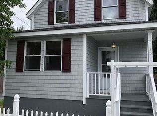 15 Logan St, Warwick, RI 02889
