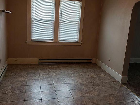 3rd image of 99 N Atherton Ave Floor 2