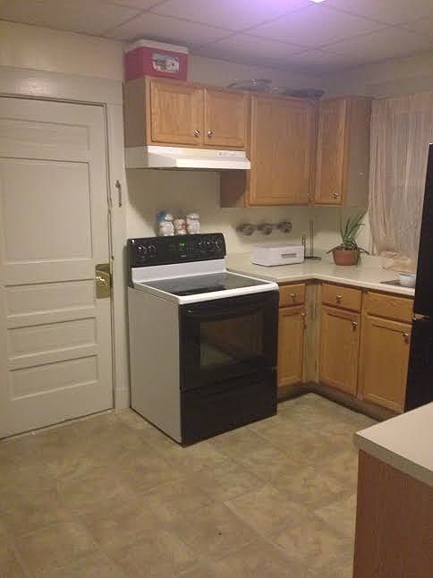 2nd image of 11 Beacon St
