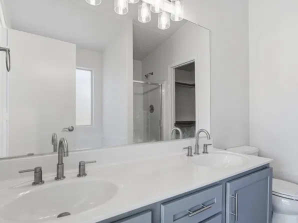24837 N 40th Ave, Glendale, AZ 85310