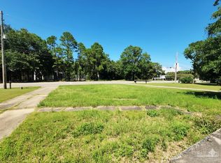 3545 Creighton Rd, Pensacola, FL 32504