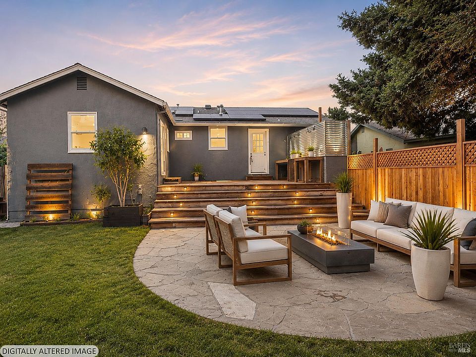 1st image of 10 Joan Avenue