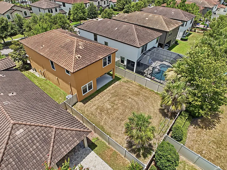 12969 Burns Dr — Photo 43
