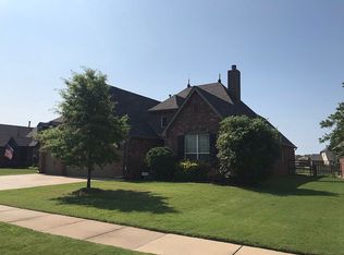 1633 E Fargo St N, Broken Arrow, OK 74012
