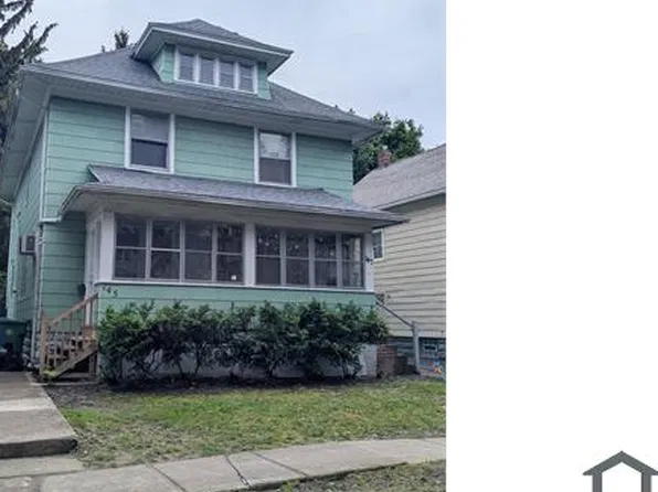 147 Delamaine Dr, Rochester, NY 14621
