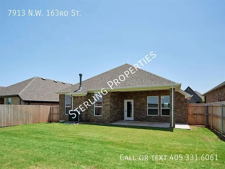 7913 N West 163rd St — Photo 15