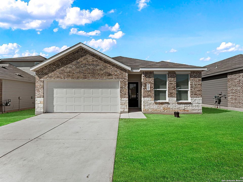 1st image of 732 Horsetail Ln