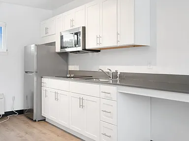 Studio A Furnished - Falls Edge Studios