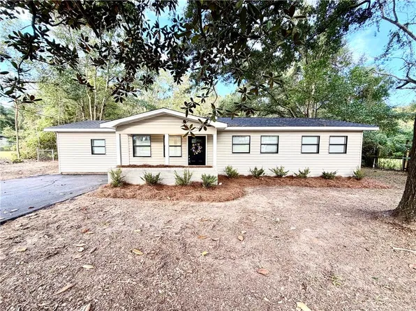 1515 Orchard Dr W, Mobile, AL 36618