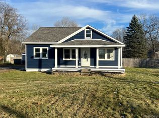 5999 Dellor Rd, Van Buren Township, MI 48111
