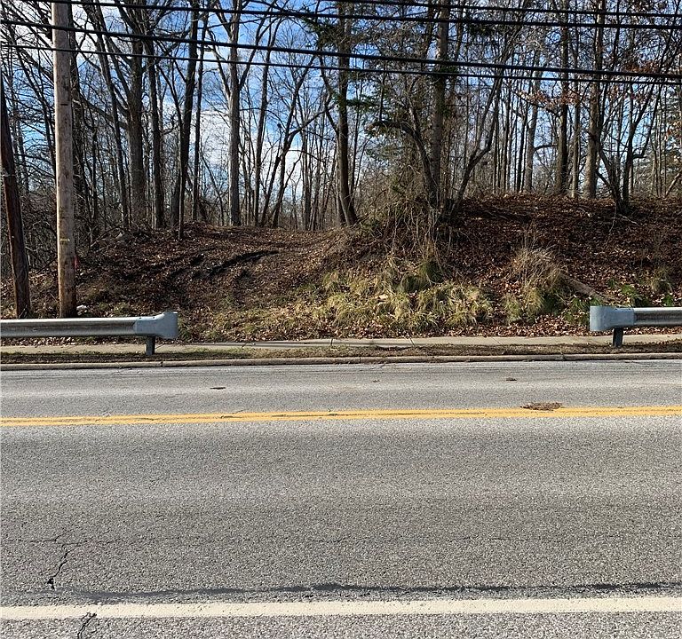 1st image of 8598 Broadview Rd