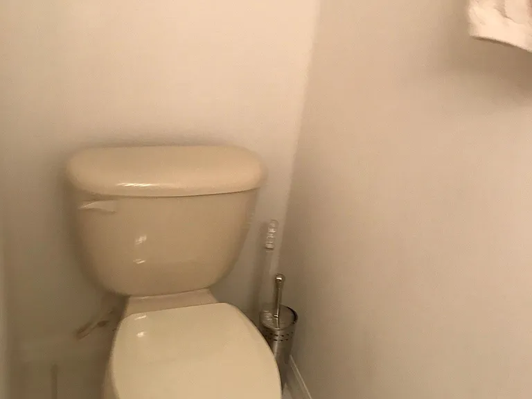8518 Broken Willow Ct — Photo 32