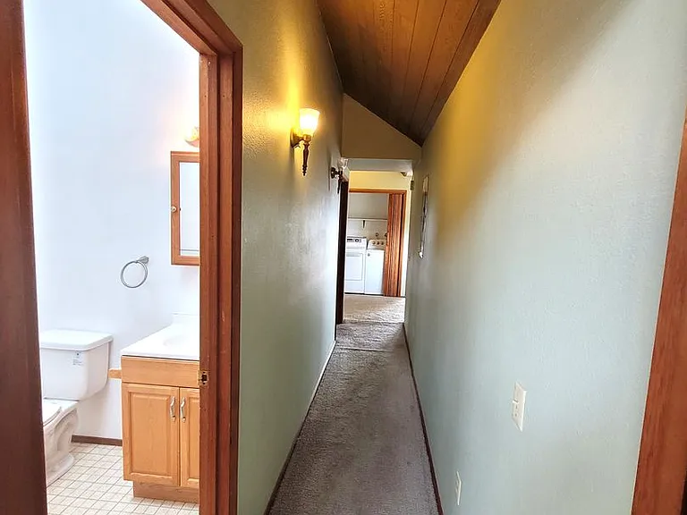 5507 Haida Way — Photo 30