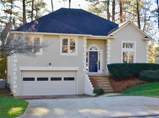 1334 Yorktown Dr, Lawrenceville, GA 30043
