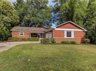 93 Greencastle Cir, Springfield, IL 62712