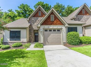 2 Elk Ridge Ln, Southern Pines, NC 28387