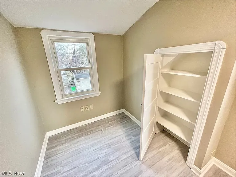9811 McCracken Blvd — Photo 36