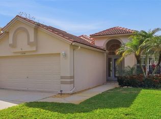 1350 Dartford Dr, Tarpon Springs, FL 34688