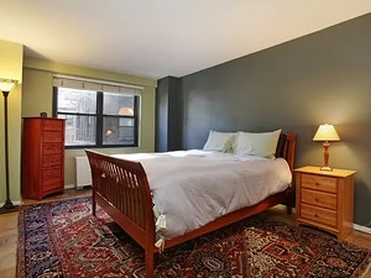 Sold by Corcoran | media 14