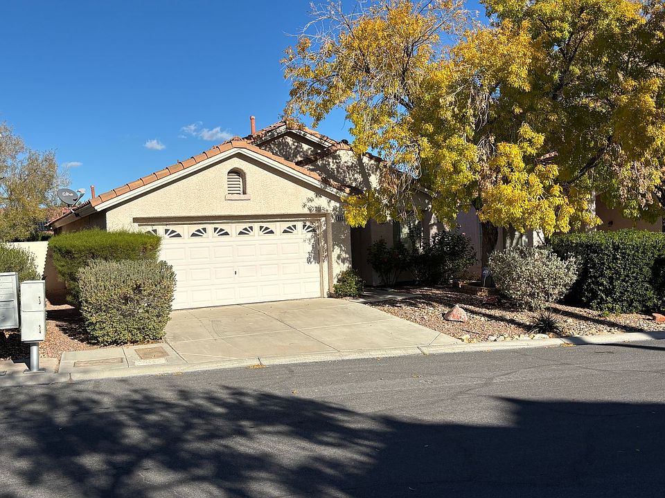 1st image of 9832 Aspen Grove Pl