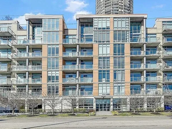 8125 River Road image 1 of 23