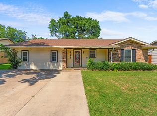 518 Southlake Dr, Forney, TX 75126