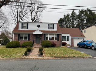 46 Dyer Ave #1, Emerson, NJ 07630