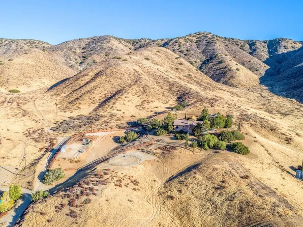 Penhaven Lane & Abraca Rd, Palmdale, CA 93551