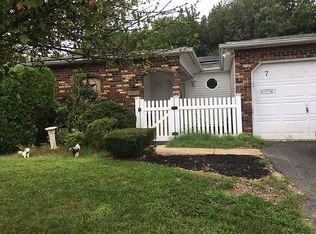 7 Thoreau Ct, Brick, NJ 08724