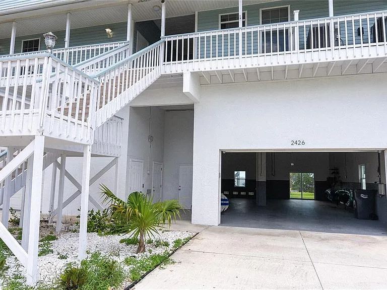 2424 Bay Dr #2424/2426 — Photo 28