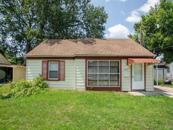 22191 Condon St, Oak Park, MI 48237