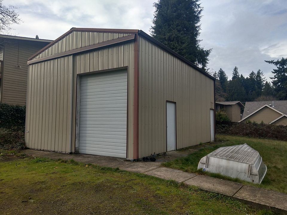 2nd image of 7055 SW 70th Ave