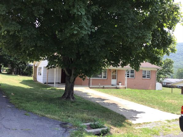 405 Birchwood Dr, Franklin, WV 26807