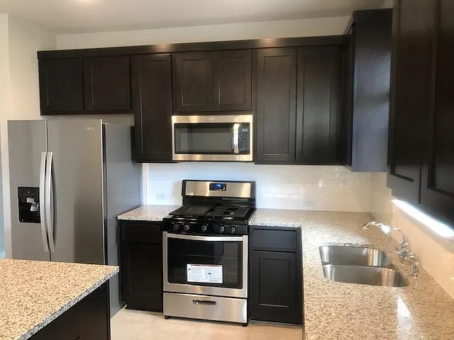 2106 Pecan Island Dr — Photo 10