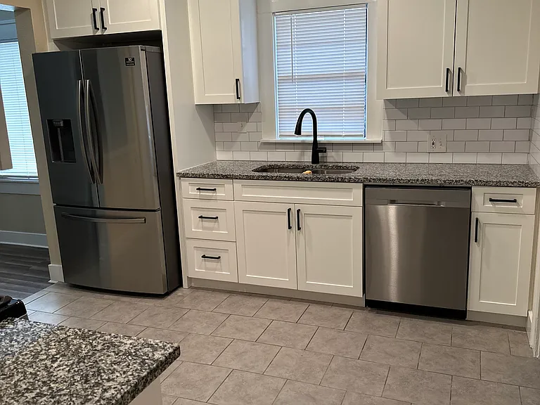 3435 Gordon Ave — Photo 32