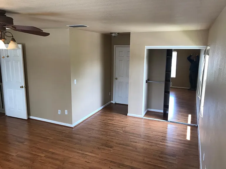 2145 Moore Dr — Photo 19