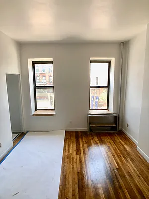 Rented by Corcoran | media 18