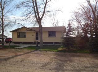 102 Brian Rd, Torrington, WY 82240