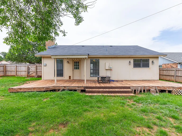 3902 Karen Dr — Photo 22