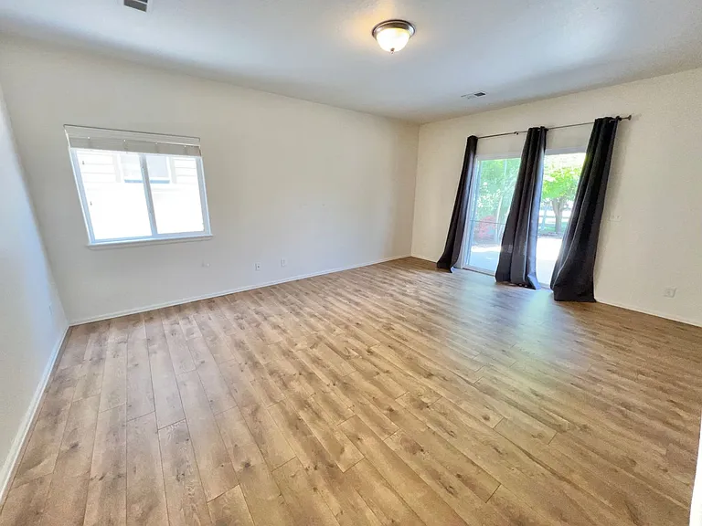 2039 Sandhill Crane Cir — Photo 21