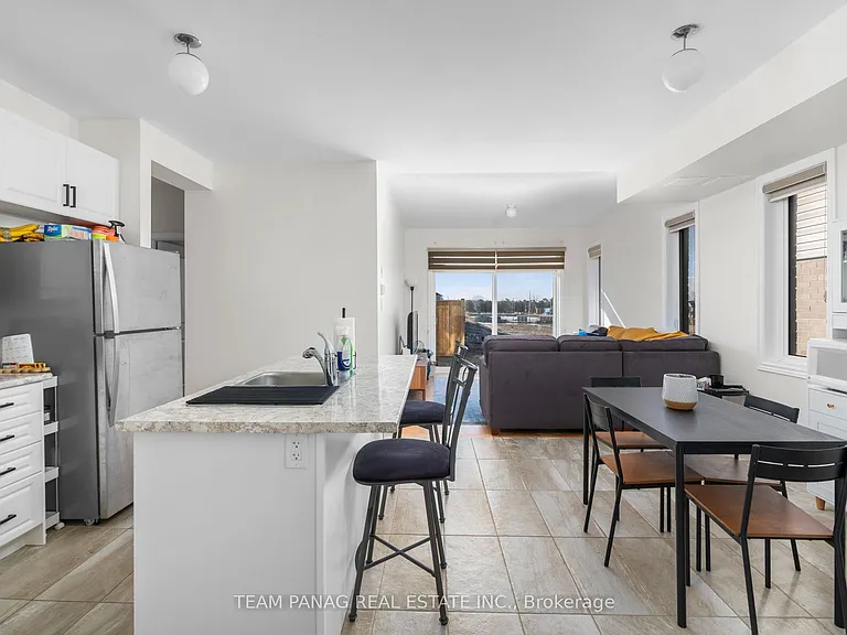 15 Valleybrook Rd — Photo 6