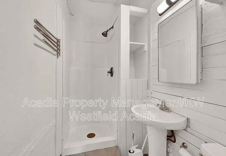 50 N Freedom Blvd #200 — Photo 9