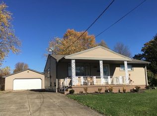 460 Sanderson Ave, Campbell, OH